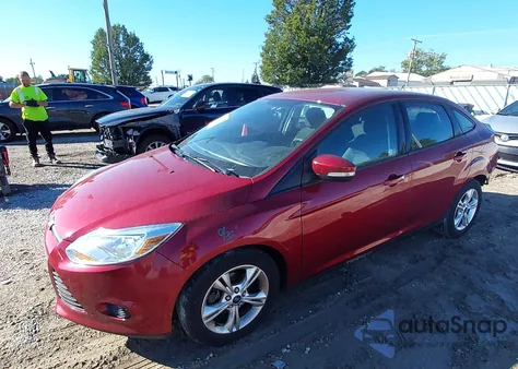 2013 Ford Focus Se z USA, uszkodzony, nr VIN 1FADP3F27DL187870